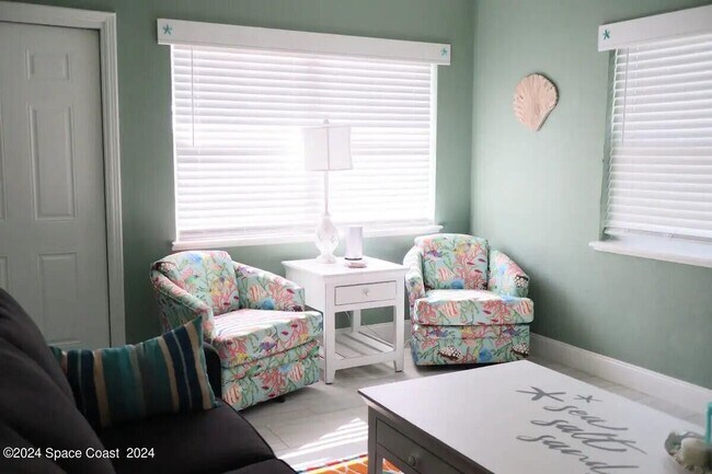 Photo - 614 Shady Ln