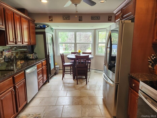 Building Photo - 367 Wildwood Rd Rental