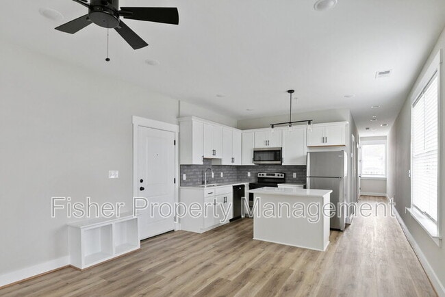 Photo - 2202 Carrington St Unidad 200