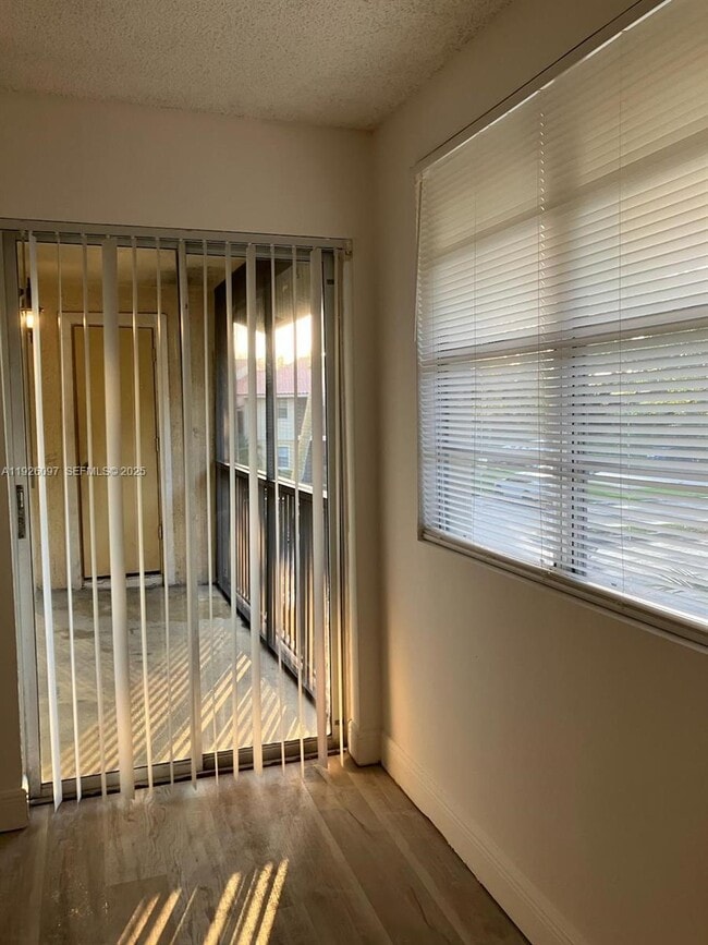 Photo - 1237 SW 46th Ave Unit 806