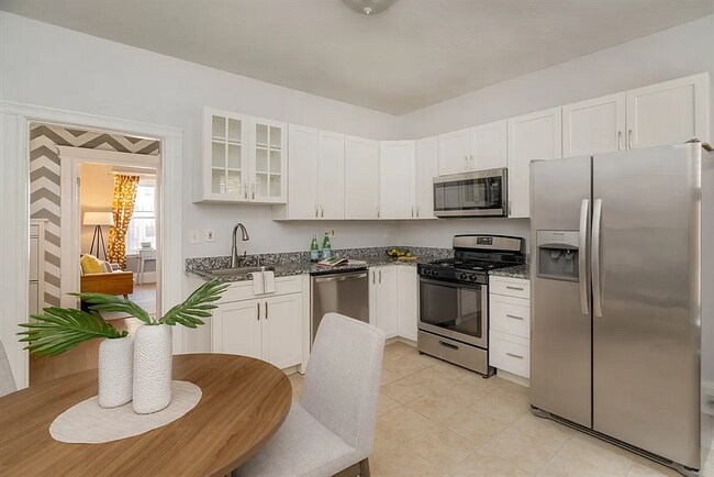 Photo - 19-21 Royal St-#2 Unit #2