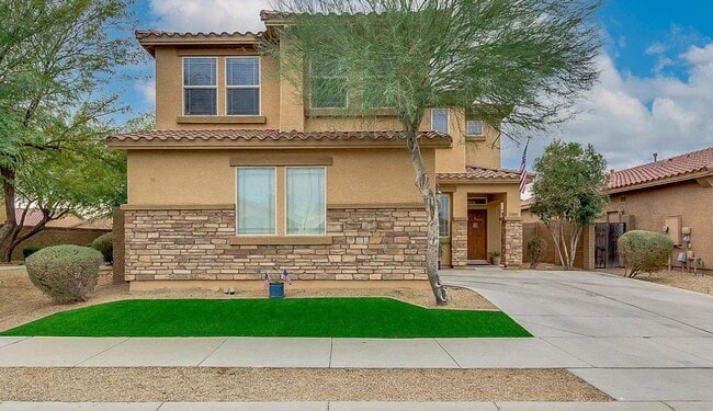 Photo - 4 BEDROOM IN GOODYEAR