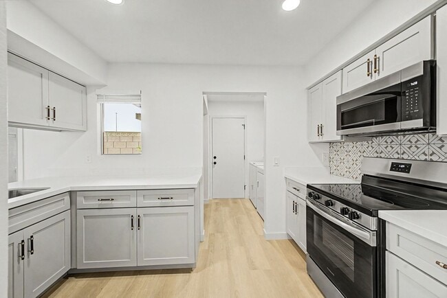 Photo - South Tempe 3BR Townhome w/ Private Yard, W/D & Parking