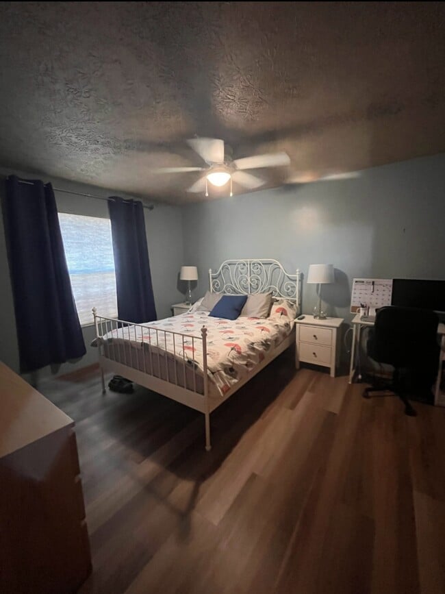 Photo - 8167 Newark Ave