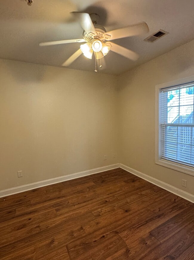 Photo - 4803 Bovardia Pl