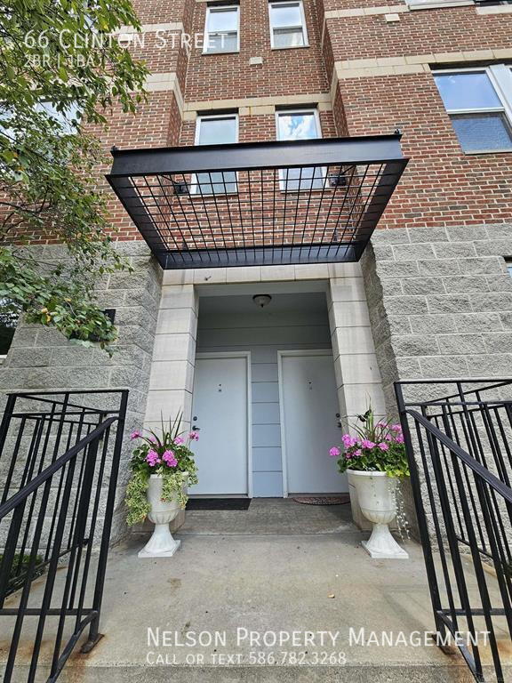Photo - 66 Clinton St