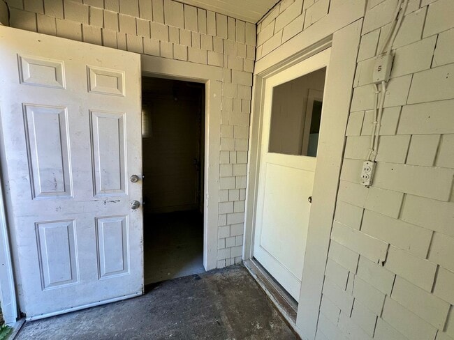 Photo - 1 Bed, 1 Bath House