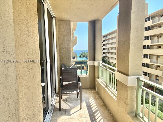 Building Photo - 2080 S Ocean Dr Unit 401
