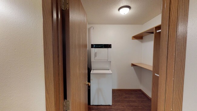 Prairie Winds Apartments