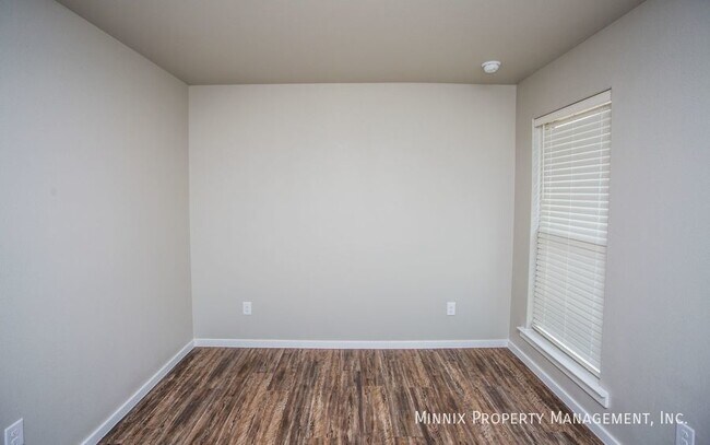 Photo - 2105 Kokomo Ave