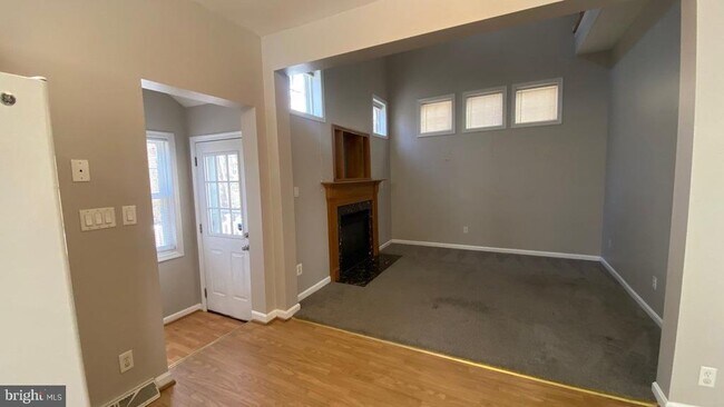 Photo - 7642 Bluff Point Ln