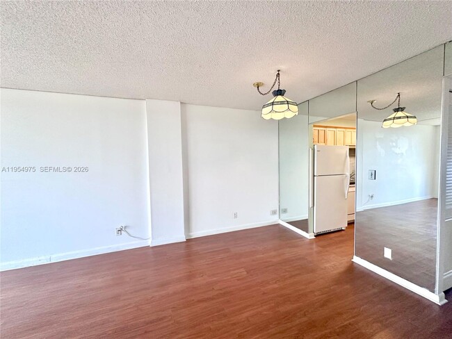 Photo - 250 Jacaranda Dr Unit 507