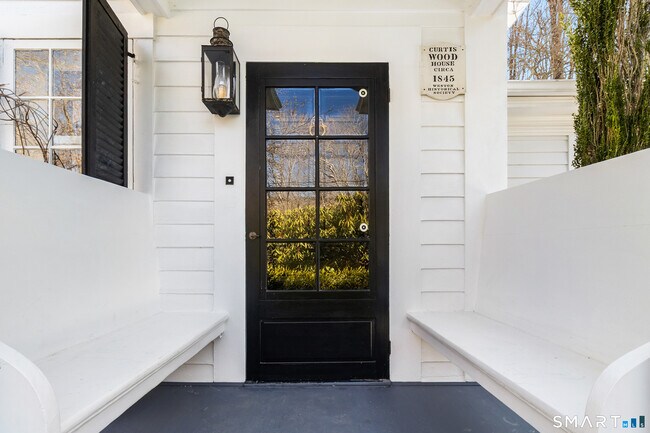 145 Lyons Plain Rd