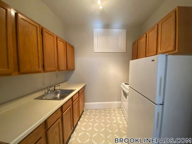 Photo - 9 Sewall Ave Unit 105