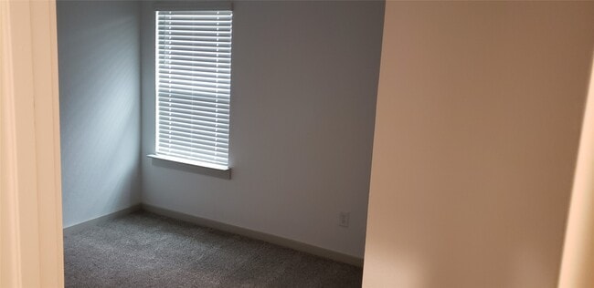 Building Photo - 8006 Black Forest Ln