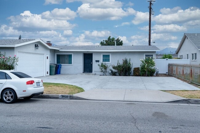 Building Photo - Beautiful & Spacious 3Bedroom / 1.5Bath in West Covina