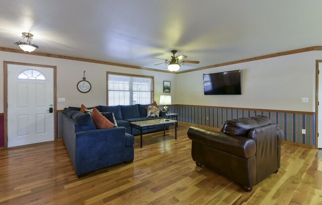 5558 State Hwy 265
