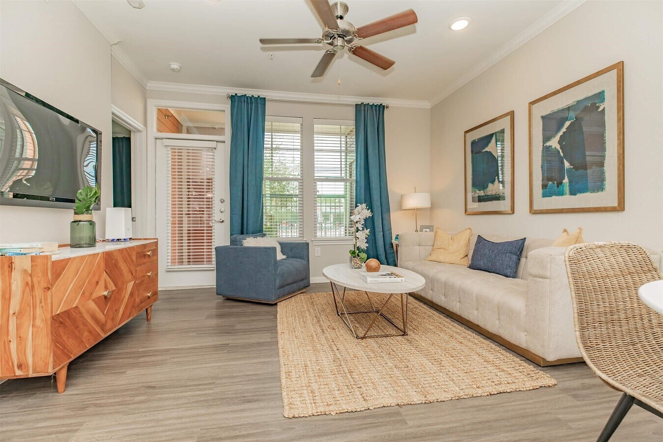 Photo - 3400 Louetta Rd Unidad 422