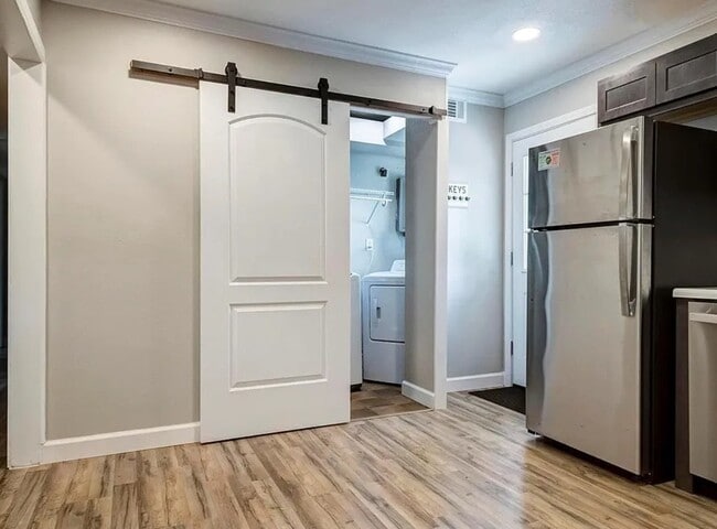 Building Photo - 414 Prince David Dr Rental
