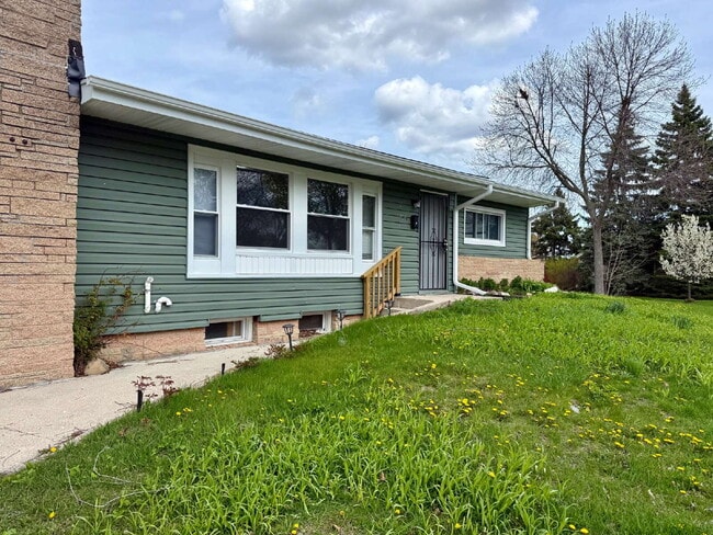 Photo - Beautifully remodeled 3 bedroom, 1.5 bath home.