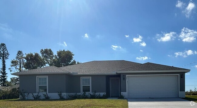 Building Photo - NEW construction 4/2 home Cape Coral