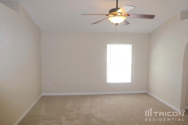 Photo - 3556 Alec Dr