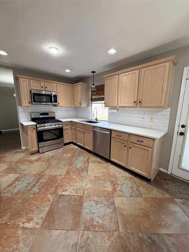 20823 Camphor Tree Dr