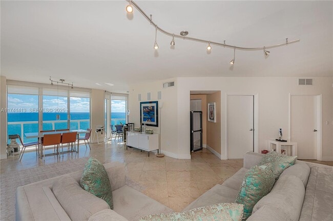 Photo - 6365 Collins Ave Unit 1601