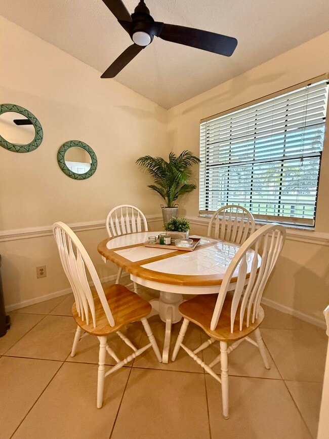 Photo - 1002 Keystone Dr Unit G