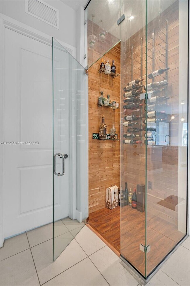 Photo - 3332 W 95th Terrace