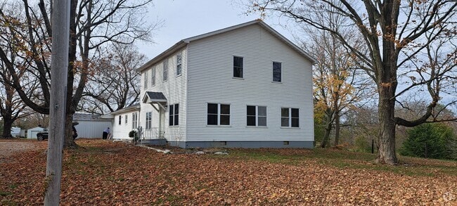 Building Photo - 1412 Jonathan Creek Rd Rental