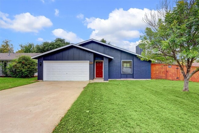 Building Photo - 6300 Capriola Dr Rental