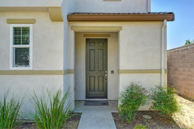 4600 Ocean Ln
