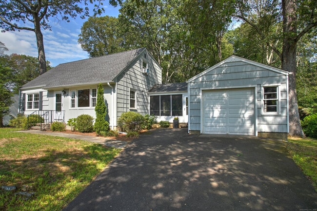 Photo - 57 Wampus Way