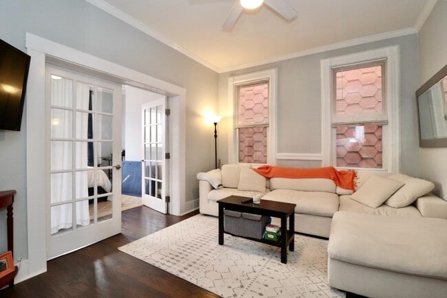 Photo - 19 Graham St Unit 2