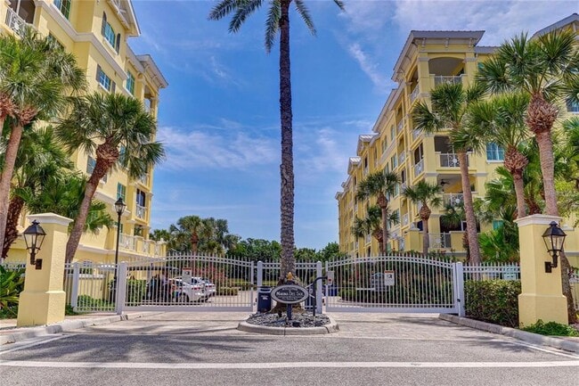 Photo - 1308 Old Stickney Point Rd Unit WP3