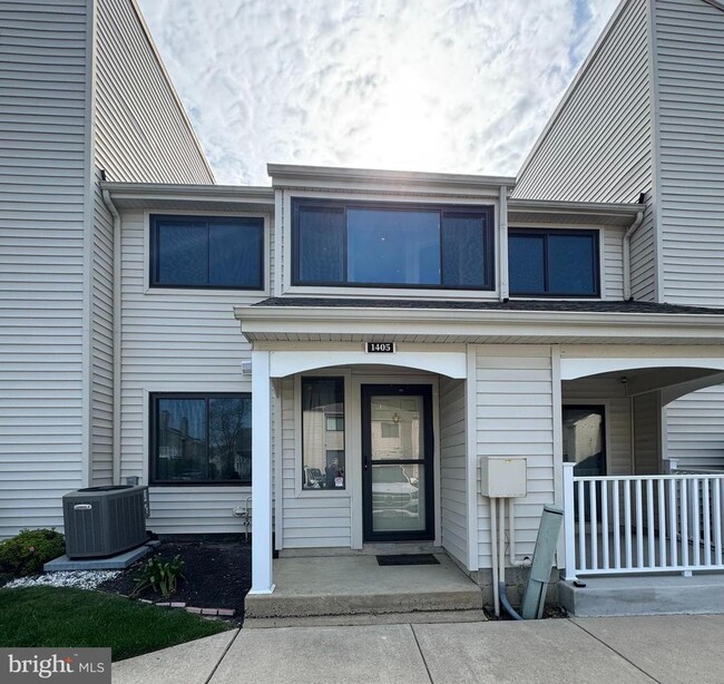 Photo - 1405 Roberts Way Townhome