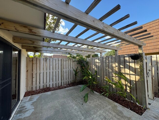 Photo - 1620 16th Ln