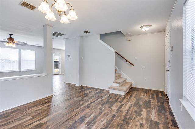 Photo - 2933 High Pointe Blvd