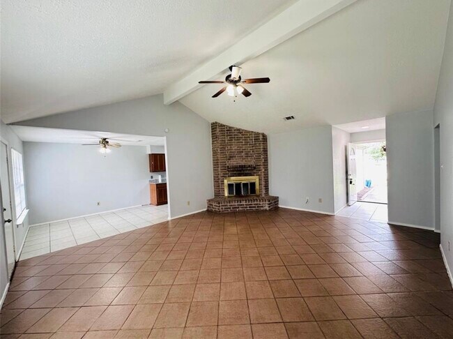 Photo - 7015 Sharpsburg Dr