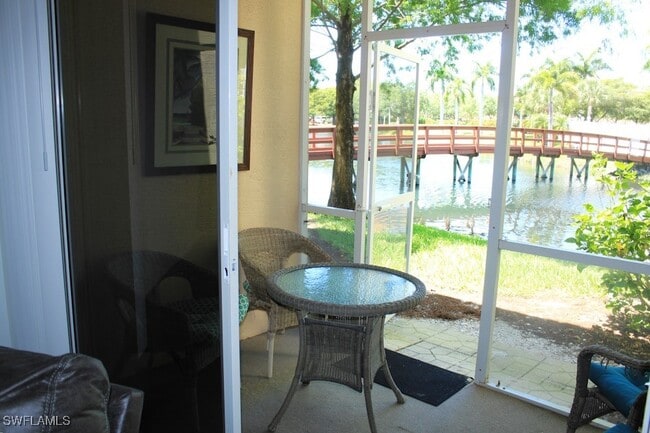 Building Photo - 15430 Bellamar Cir Unit 3013