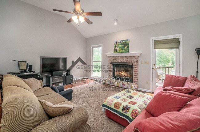 Photo - 4446 Pratt Ln