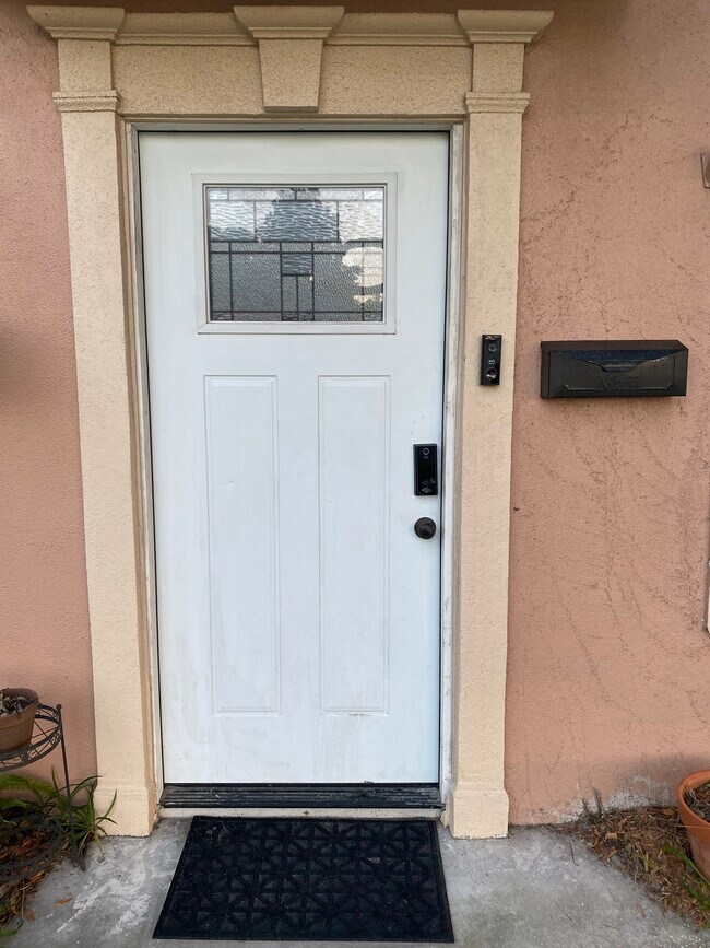 Photo - 4840 Lexington Ave