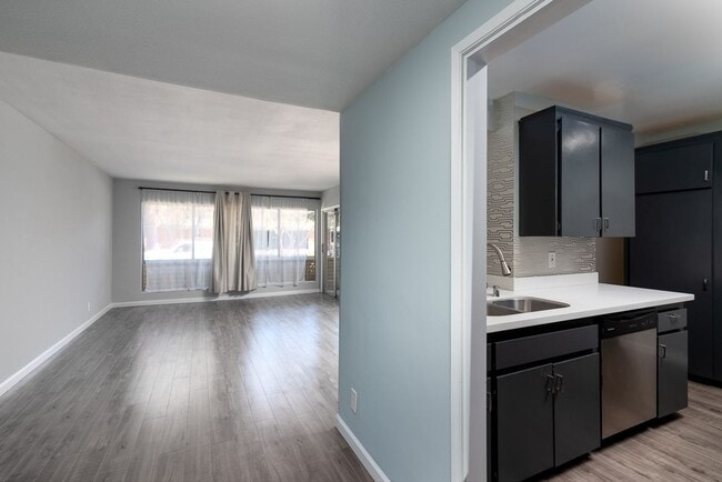 Photo - Spacious 2+2 in the Heart of Culver City!