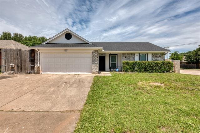 Photo - 1700 Willow Vale Dr