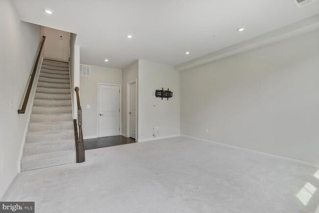 Building Photo - 22186 McCormick Terrace Rental