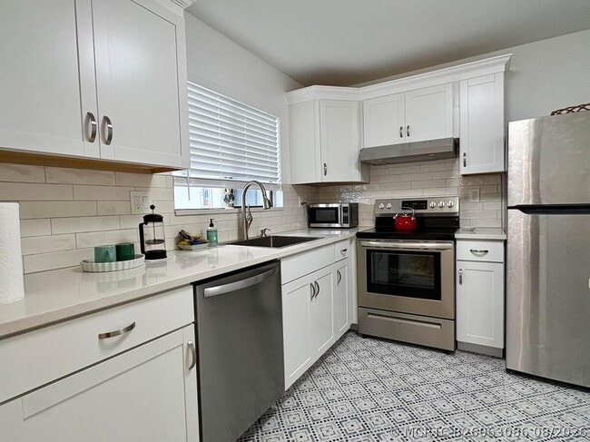 Photo - 15091 Ashland Cir Unit i