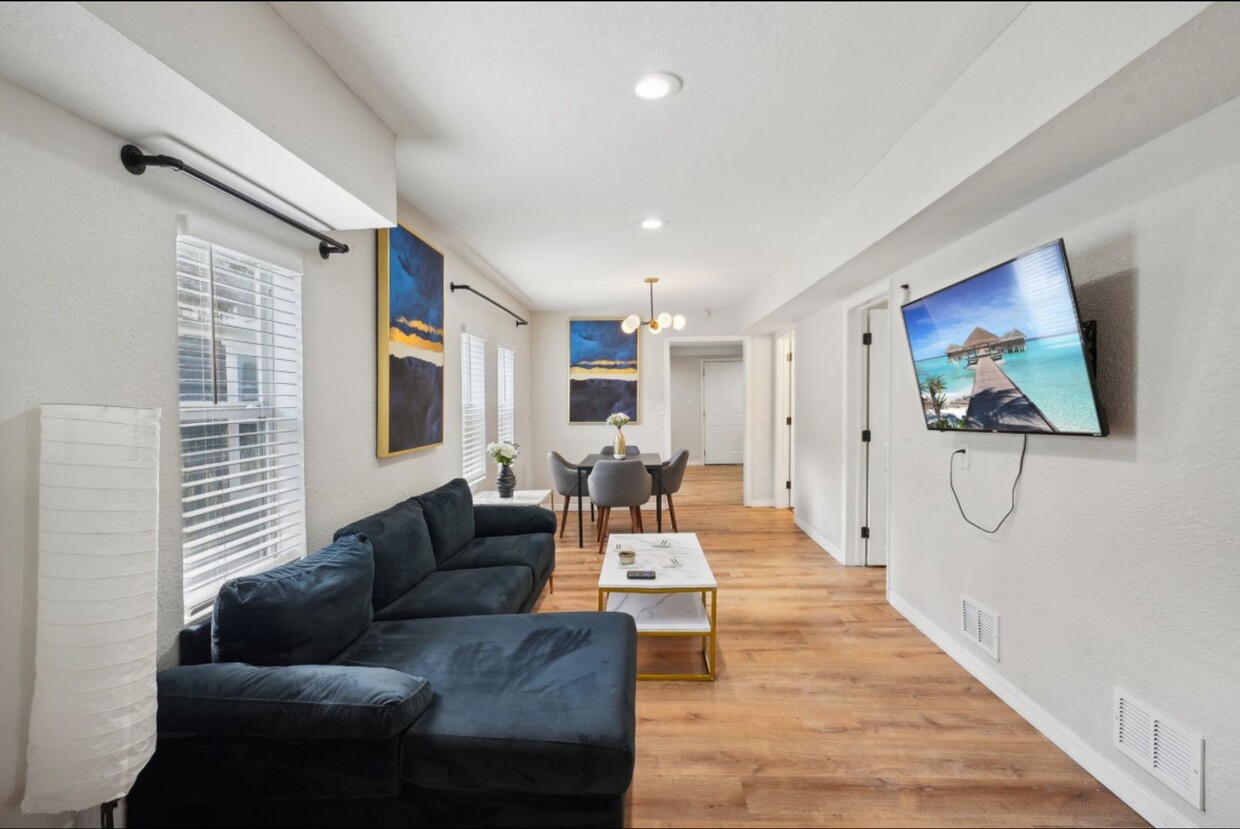 Historic Ybor Fully Renovated - Historic Ybor Fully Renovated
