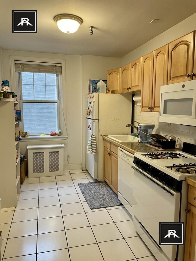 2 bedroom in Brighton MA 02135 - 2 bedroom in Brighton MA 02135 Unidad 24 Rental