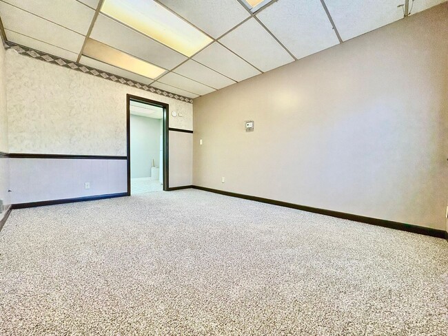 Photo - 2621 S Michigan St Unit 2621 S. Michigan St. APT B